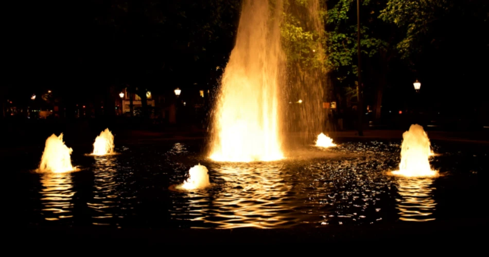Flora Fountain: Colonial Elegance Amidst Modern Mumbai