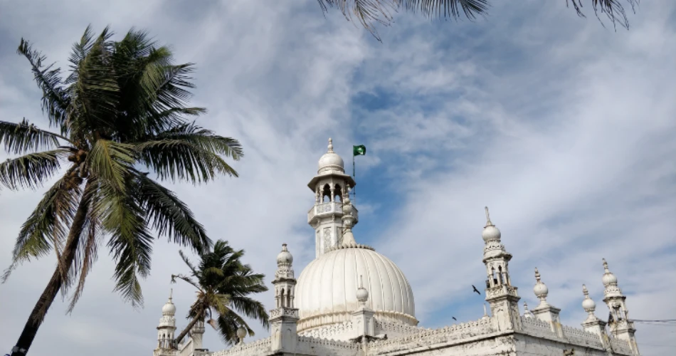 Haji Ali Dargah: A Spiritual Journey in the Arabian Sea